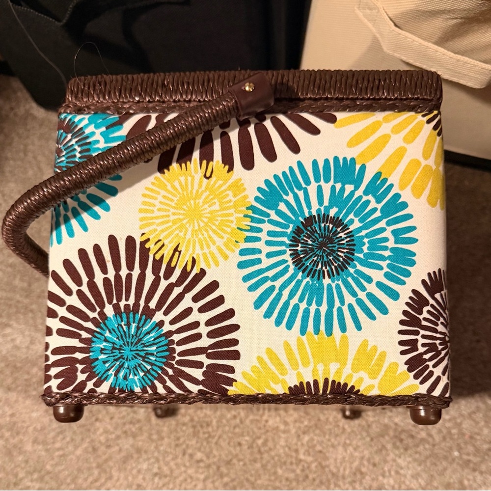 Sewing Box - Picture 7 of 8